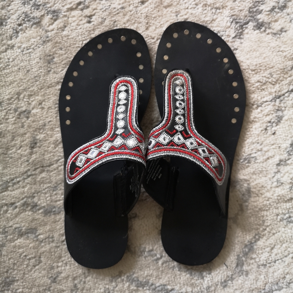 Embroidered slip on sandal